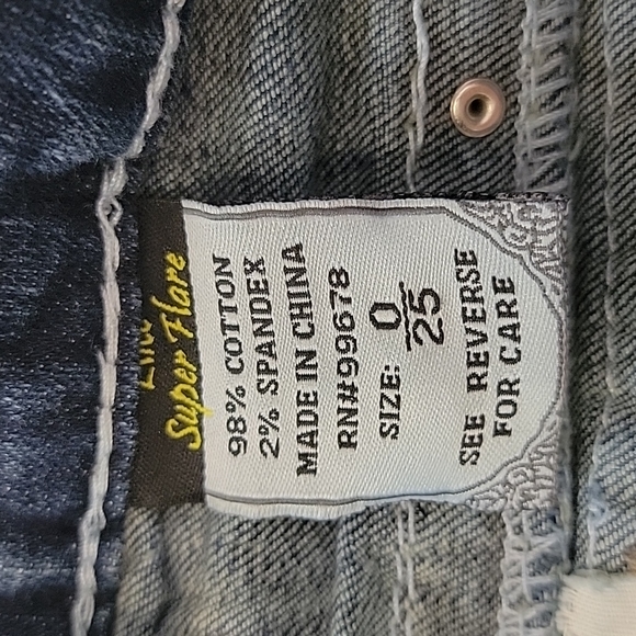Trademark H Jeans Super Flare Size 0/25 - Picture 10 of 11